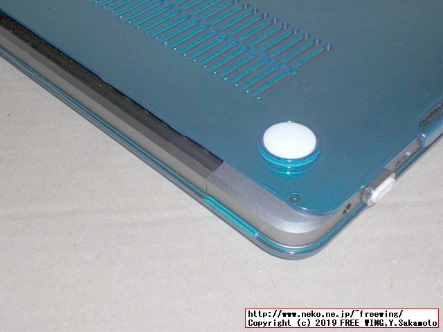 MacBook Pro 2018 13インチ A1989モデル対応のハードケースを購入