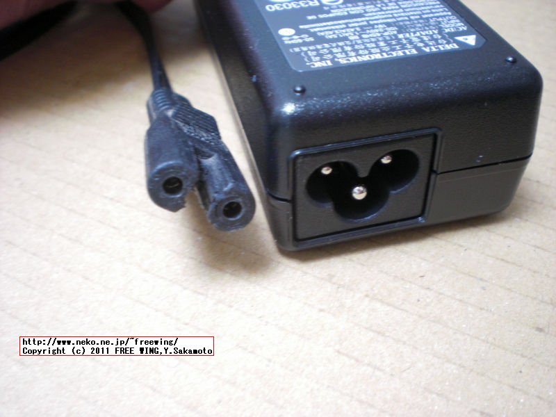 3ピンミッキー型は 2Pメガネプラグの間を切れば転用可能