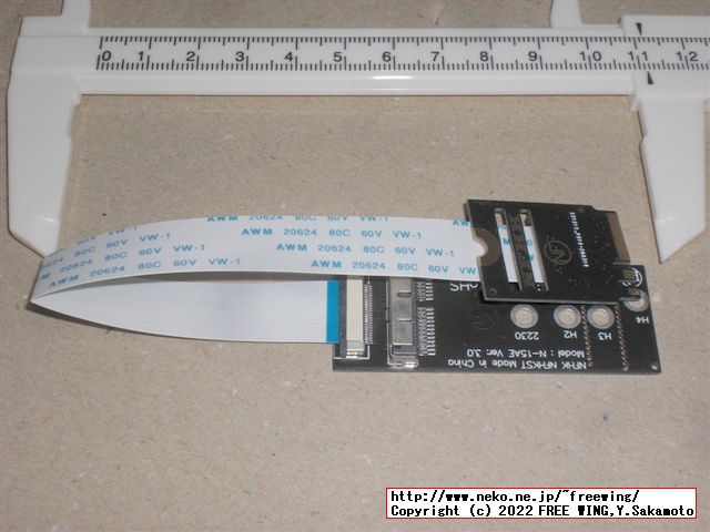 Appleの無線モジュールを M.2に変換する基板