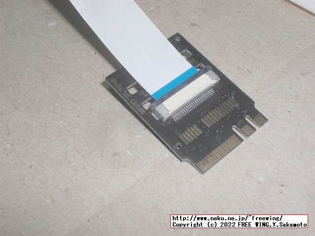 Appleの無線モジュールを M.2に変換する基板