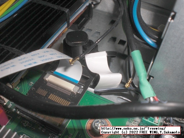 Broadcom BCM943602CSを M75s Smallに装着した様子