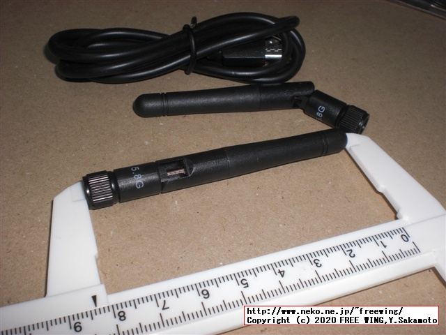 Eachine E013 マイクロ FPV レーシング クワッドコプター ゴーグル付きの写真レビュー