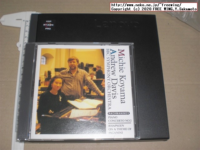 Lenovo ThinkCentre M75q-1 Tiny AMD Ryzen 5 PRO 3400GEの写真レビュー