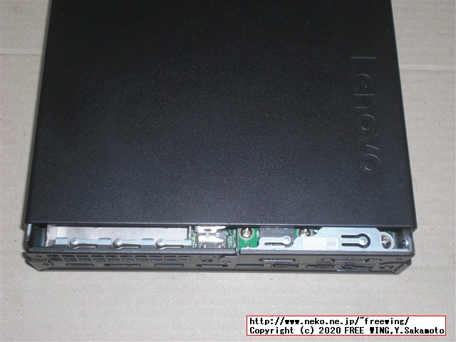 Lenovo ThinkCentre M75q-1 Tiny AMD Ryzen 5 PRO 3400GEの写真レビュー