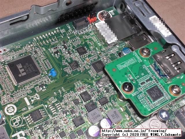 Lenovo ThinkCentre M75q-1 Tiny AMD Ryzen 5 PRO 3400GEの写真レビュー