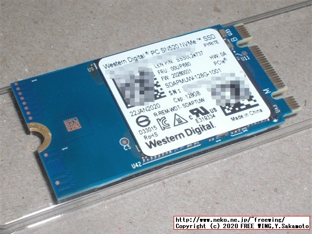 ThinkCentre M75qの出荷時の 128GBの M.2 SSD Western Digital製 PC SN520 NVMe SSD