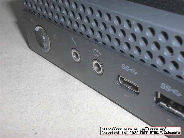 Lenovo ThinkCentre M75q-1 Tiny AMD Ryzen 5 PRO 3400GEの筐体を元に戻す方法を写真で解説