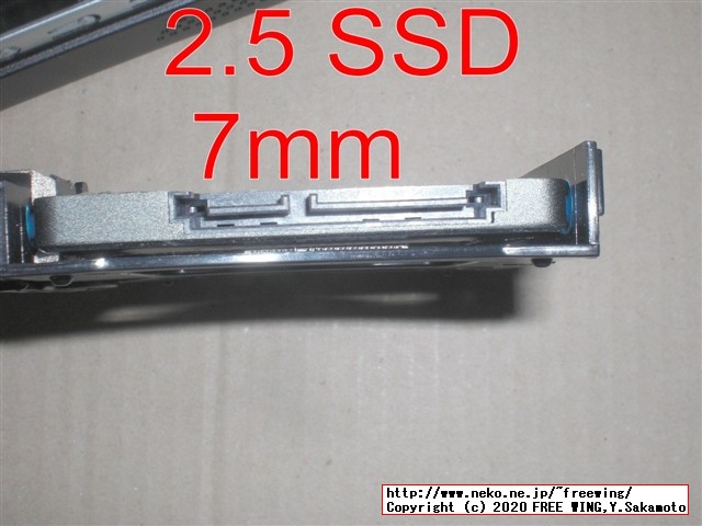 ThinkCentre M75qに 2.5 SSDを追加する手順を写真で解説
