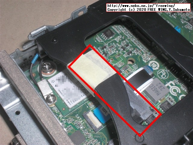 ThinkCentre M75qに 2.5 SSDを追加する手順を写真で解説