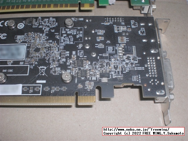 AMD Radeon R7 240 GDDR3 1GBの写真