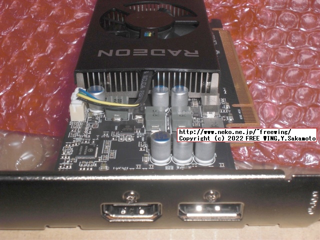 玄人志向の Radeon RX 6400のグラボ RD-RX6400-E4GB/LPの写真