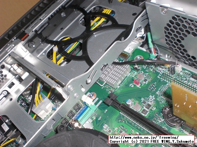 Lenovo ThinkCentre M75s Small Gen2 AMD Ryzen 7 PRO 4750Gを購入したので写真レビュー