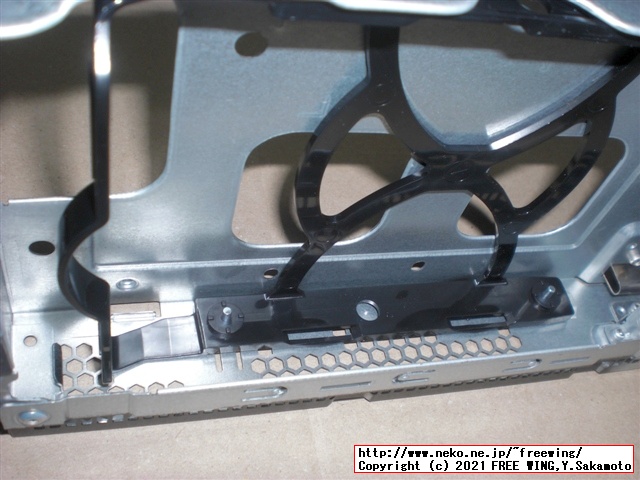 Lenovo ThinkCentre M75s Small Gen2 AMD Ryzen 7 PRO 4750Gを購入したので写真レビュー