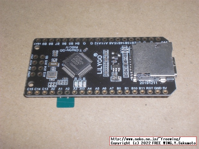 IPS 240x135のカラー液晶付きの小型 COUモジュール LILYGO TTGO T-Displayの写真レビュー