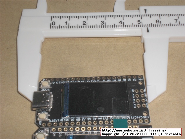 IPS 240x135のカラー液晶付きの小型 COUモジュール LILYGO TTGO T-Displayの写真レビュー