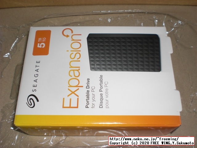 USB 3.0接続の 5TBの大容量ポータブル HDD Seagate STEA5000402を購入してみた