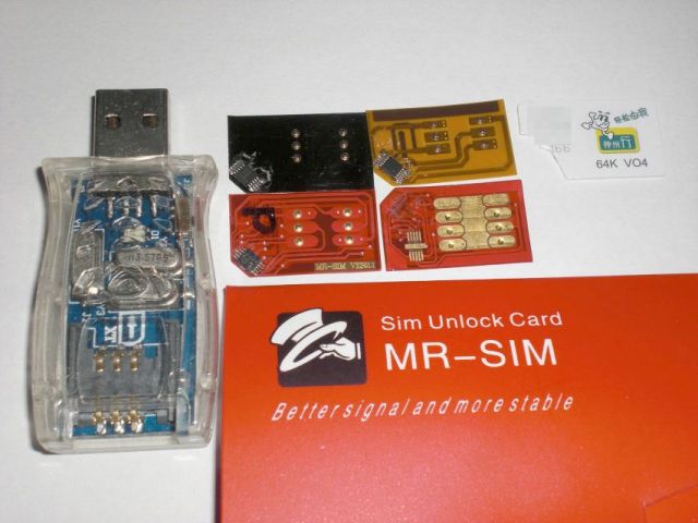SIM Lock解除アダプタと 解除アダプタ書き換えUSBドングル 三星 930SC