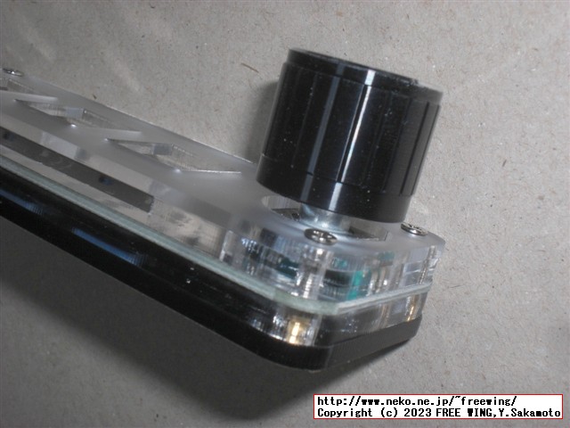 ロータリーエンコーダ付きの中華製の格安なプログラマブル USBキーボード