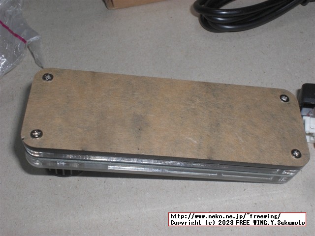 ロータリーエンコーダ付きの中華製の格安なプログラマブル USBキーボード