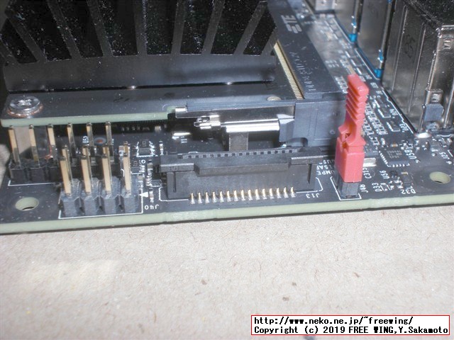 NVIDIA Jetson Nano 開発者キットに Raspberry Pi Camera Module V2 RaspiCamを接続する方法