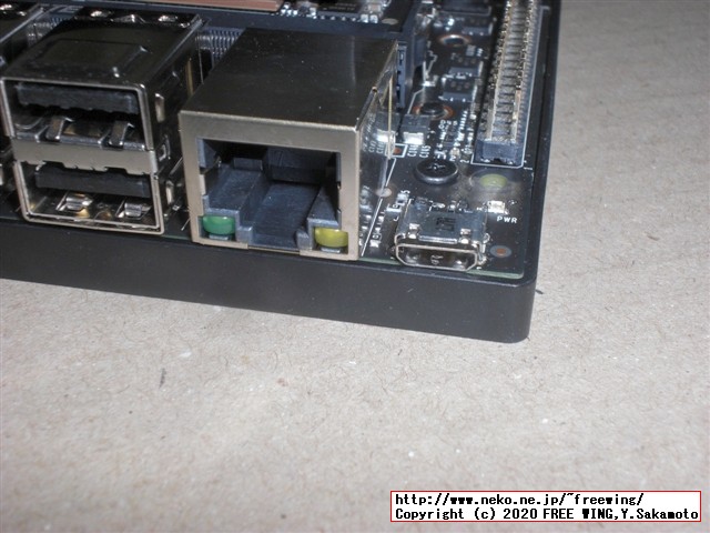 NVIDIA Jetson Xavier NX Developer Kit 開発キットの開封レビュー