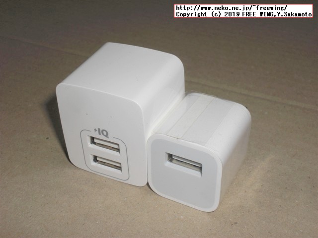 Anker PowerPort mini 12W 2ポート USB急速充電器の写真レビュー