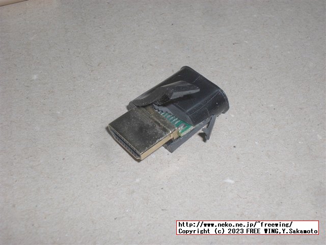 HDMIの仮想ディスプレイアダプタを改造して自分好みの解像度の EDIDエミュレータを作成する方法