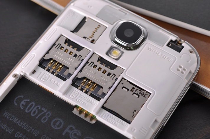 IHD Galaxys S4 H9503- 3 SIM standby MTK6572 Dual Core 1.3GHz 5.0inch screen Android 4.2.2 Phone