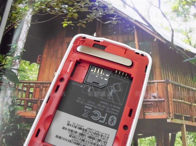 EVO 4G CDMA Sprint SIMカード(UIM Card)スロット追加改造