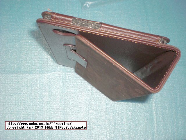 i-Beans(TM) Docomo Samsung Galaxy Tab 7.7 / GT-P6800専用ケース 超軽量 高品質なPUレザーカバー スタンド機能が付き