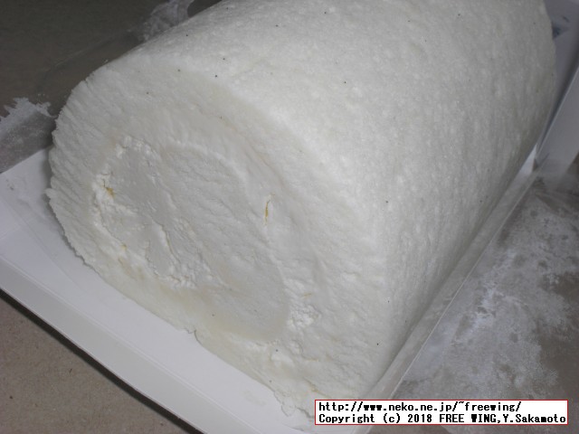 美味しいロールケーキ ARINCOロールケーキ専門店 アリンコ 定番の「バニラロール」