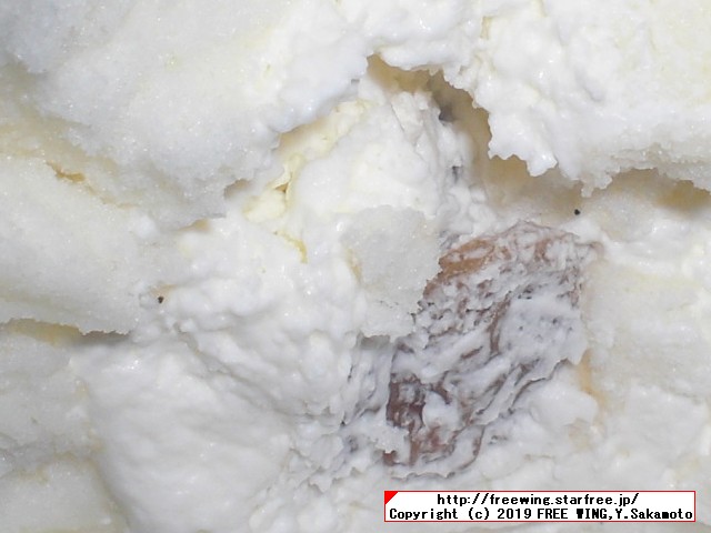 美味しいロールケーキ ARINCOロールケーキ専門店 シーズンロール「秋」「ラムレーズン」