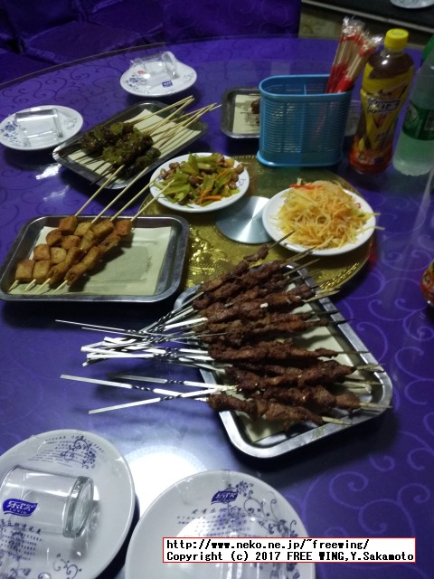 中国のダイナミックな食事情を写真で紹介