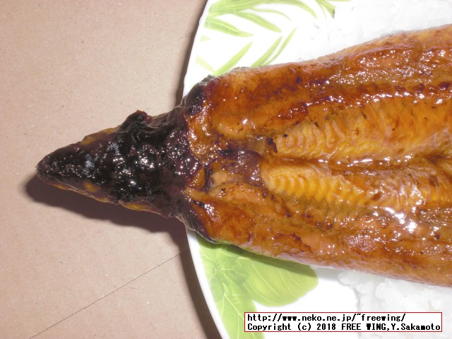 ふるさと納税 佐賀県 上峰町 九州産｢うなぎの特上蒲焼き｣ 特大5尾(計1kg)の写真