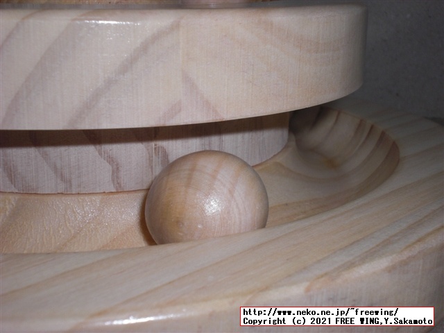 猫おもちゃ Cific 猫 ぐるぐるタワー ボール 回転 玉遊び 大興奮