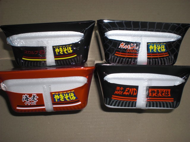 まるか食品のペヤング ソースやきそば 変わり種 スカルプ、海老、激辛、ホルモンを買ってみた