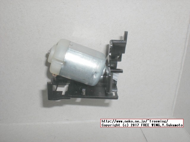 タミヤ フルカウル ミニ四駆シリーズ サイクロンマグナム TRF スーパー TZシャーシ、組み立て方法