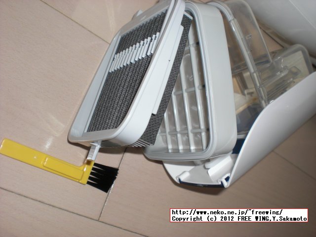 東芝 スティッククリーナー VC-Y60C、送料無料