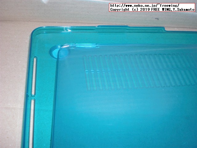 MacBook Pro 2018 13インチ A1989モデル対応のハードケースを購入