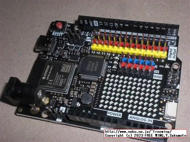 新型 Arduino UNO R4 WiFiのクローンを買った！！