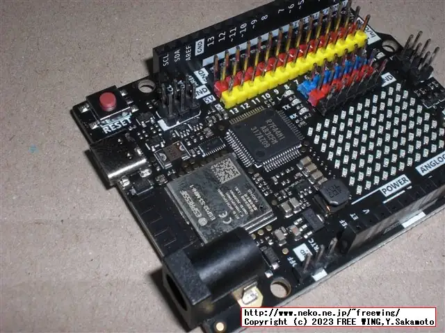 新型 Arduino UNO R4 WiFiのクローンを買った！！