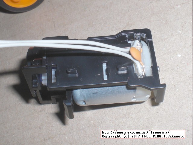 ESP8266を使ってミニ四駆をラジコン化して遊ぶ