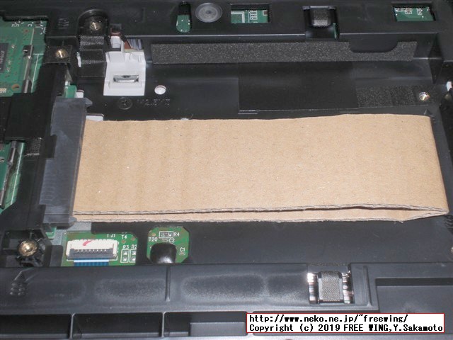 hp Pro Book 450 G3 T9R66PTの HDDを SSDへアップグレードする手順の写真解説