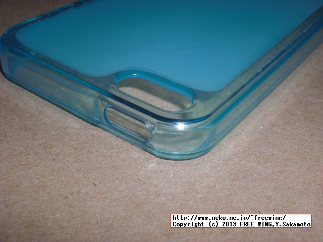 上海問屋で 269円と安めの iPhone5専用 TPUケース（クリア）