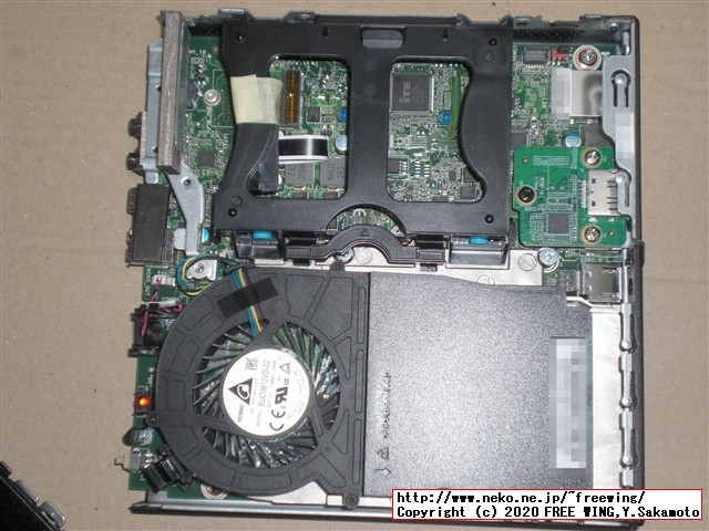 Lenovo ThinkCentre M75q-1 Tiny AMD Ryzen 5 PRO 3400GEの写真レビュー