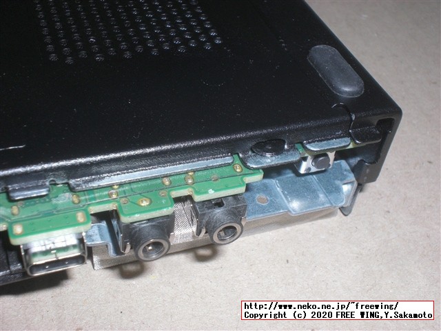 Lenovo ThinkCentre M75q-1 Tiny AMD Ryzen 5 PRO 3400GEの写真レビュー