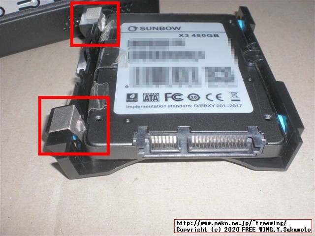 ThinkCentre M75qに 2.5 SSDを追加する手順を写真で解説