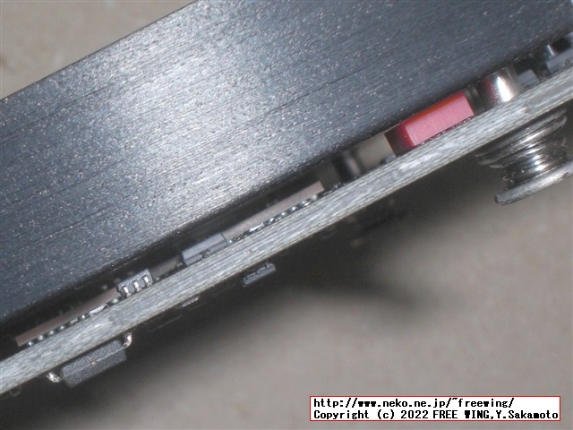 AMD Radeon R7 240 GDDR3 1GBの写真