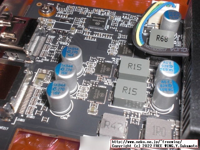 玄人志向の Radeon RX 6400のグラボ RD-RX6400-E4GB/LPの写真