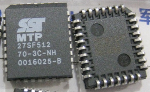 PLCC 32pin パッケージ SST27SF512 27SF512